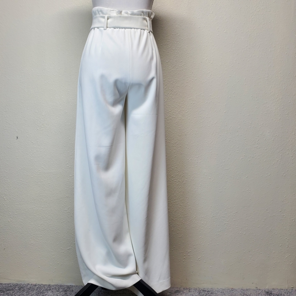 BCBG MazAzria White Wide Leg Dress Pants with White Fabric Belt Size Ext… - Picture 7 of 10